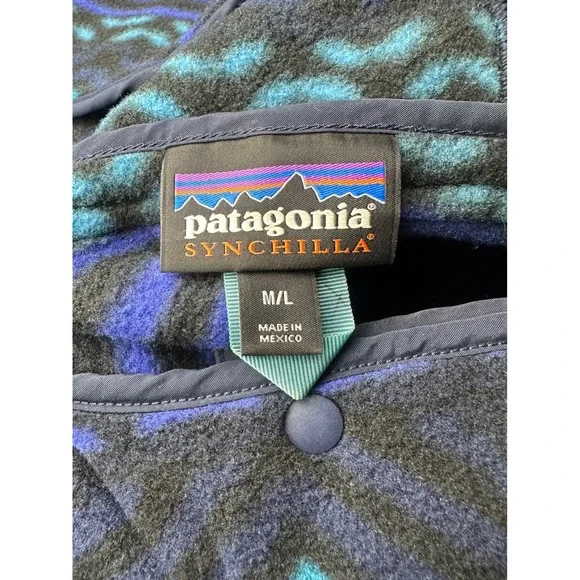 Patagonia Women's Synchilla Fleece Poncho Cape Aztec Full Zip Hooded Size M/L - Picture 5 of 9
